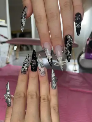nailzbysc