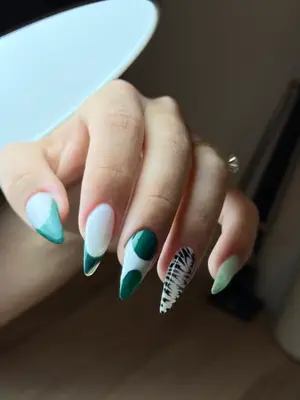 Divinaaiils