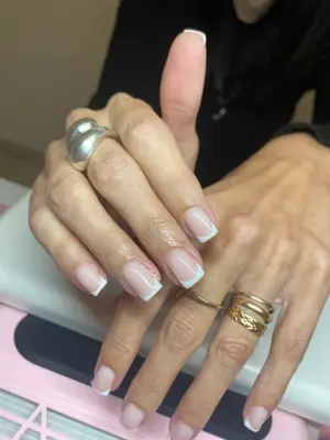 Loun'Nailsbeauty.off