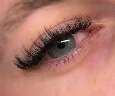 Cils d'exception