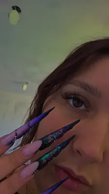 folio_nails