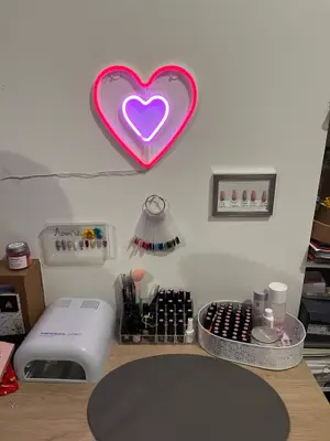 Aaronails