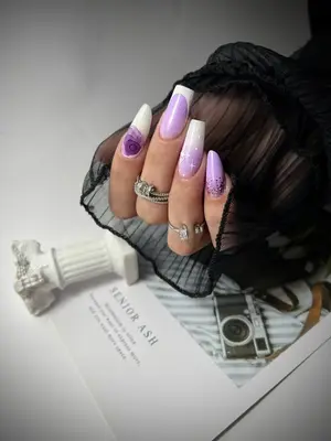 Divine Nails