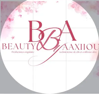 Beauty by aaxiiou