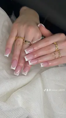 Naww.nails95