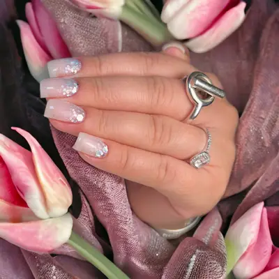 mathilde_nails__