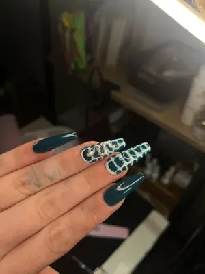 Anails