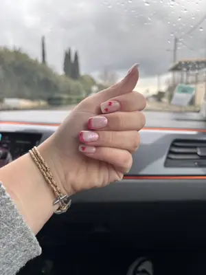 Malau_nails