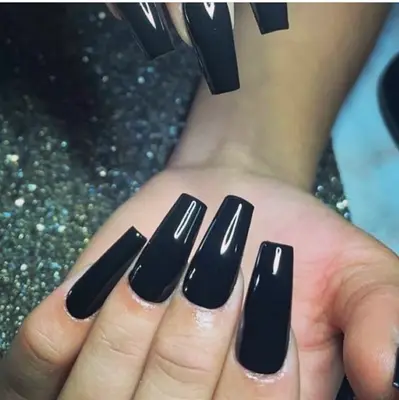 Queenofnails_