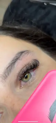 lashes.lbr