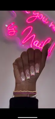 Bymaenails