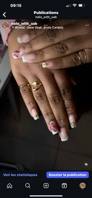 Nails_with_sab