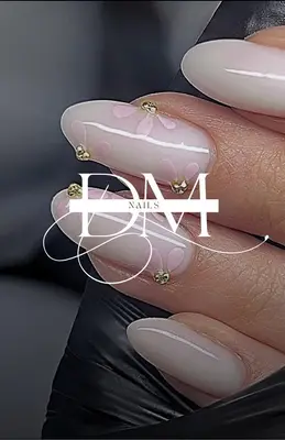 Dm nails