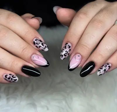 MeeganeNails