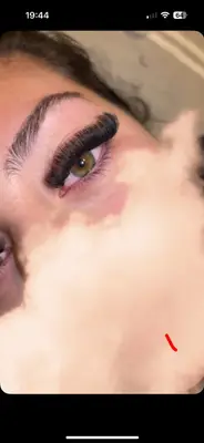Lashesbymn