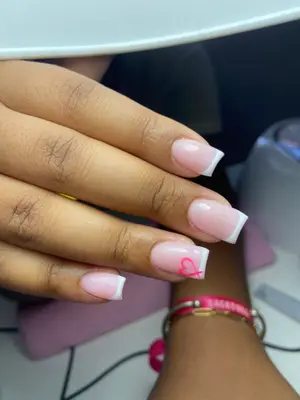 nao.nails13