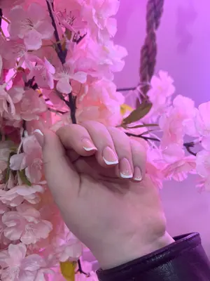 Nails By C Institut