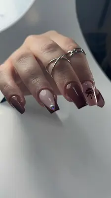 Kelly Nails Disigner