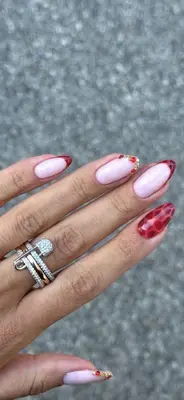 Clarahonails