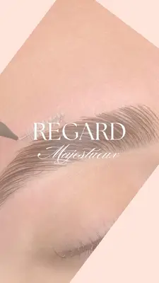 Regard Majestueux