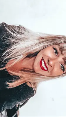 Bloom • nails