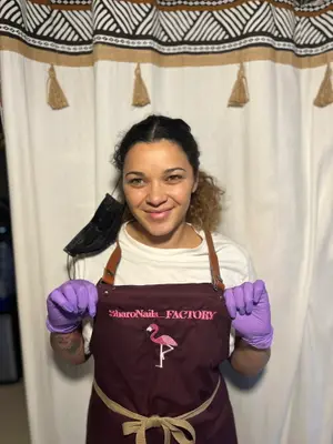 SharoNails_factory