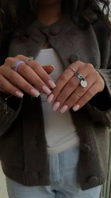Pretty Little Nailss