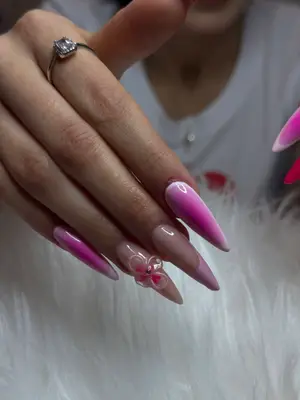 Gk nails