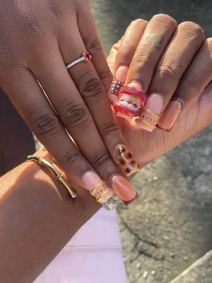 Leonenails