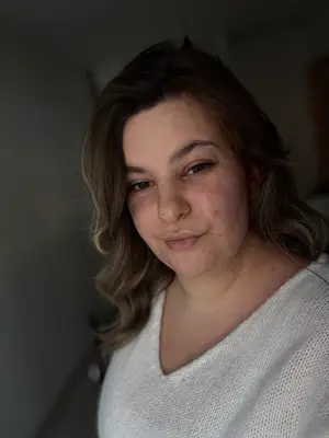 Justine Junails_73
