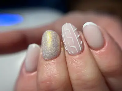MT Nails