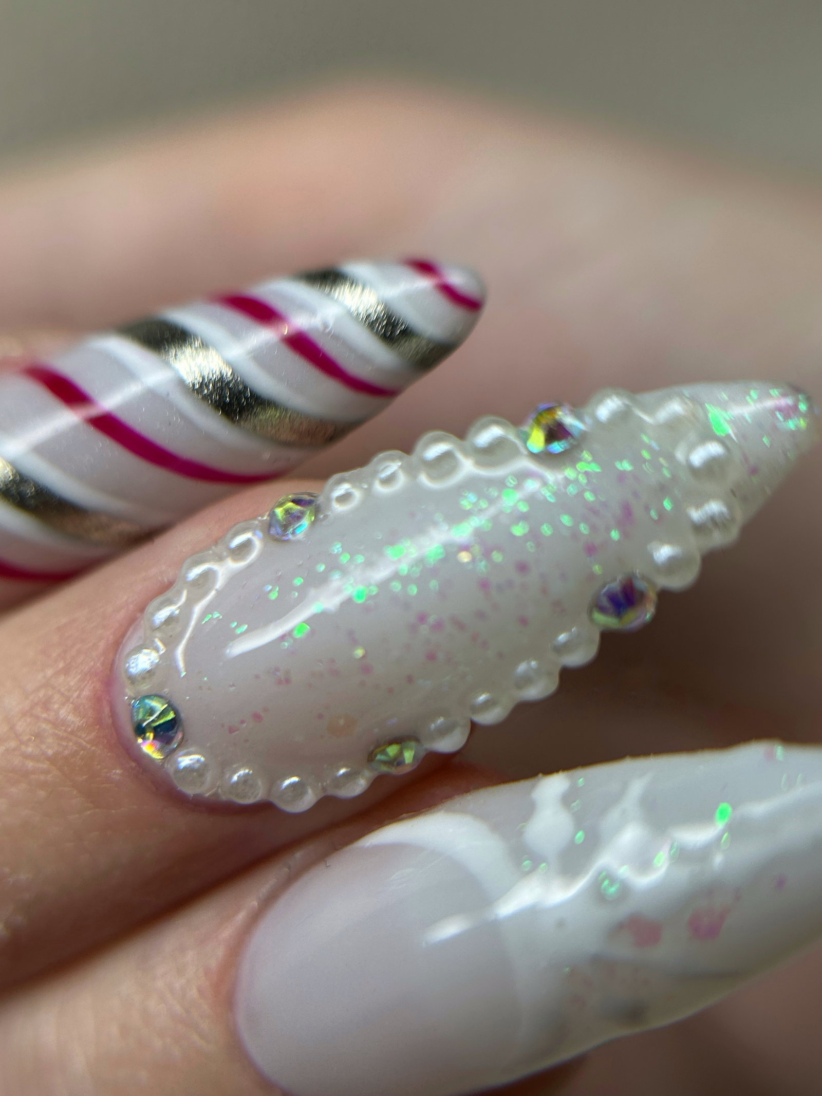 Les ongles de Mademoiselle