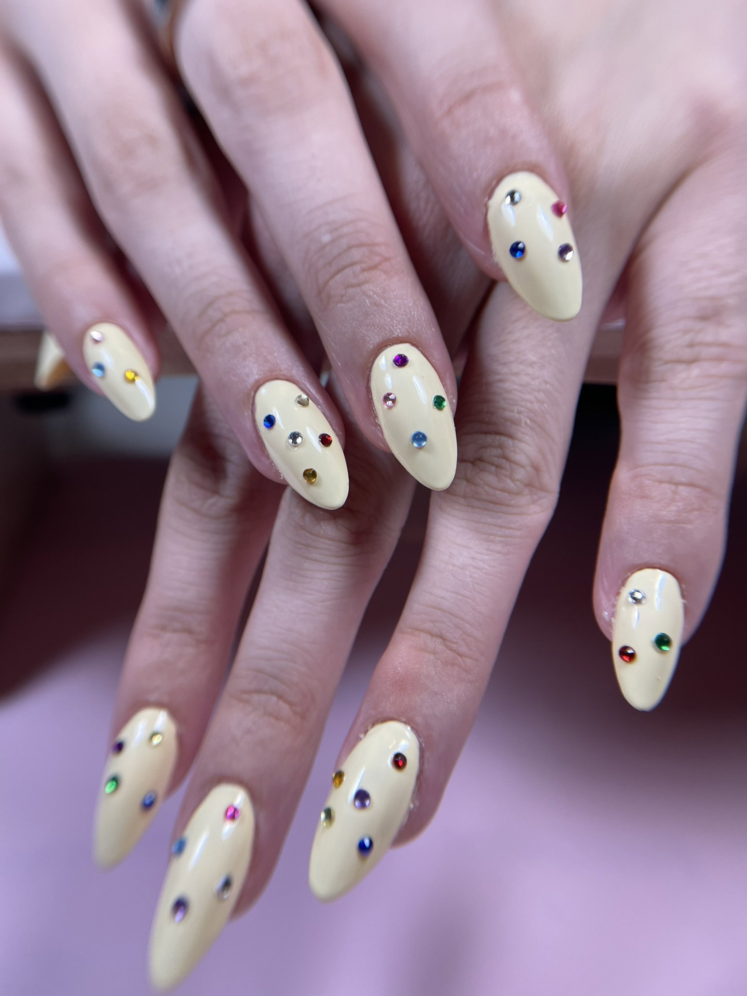Louthy_nails