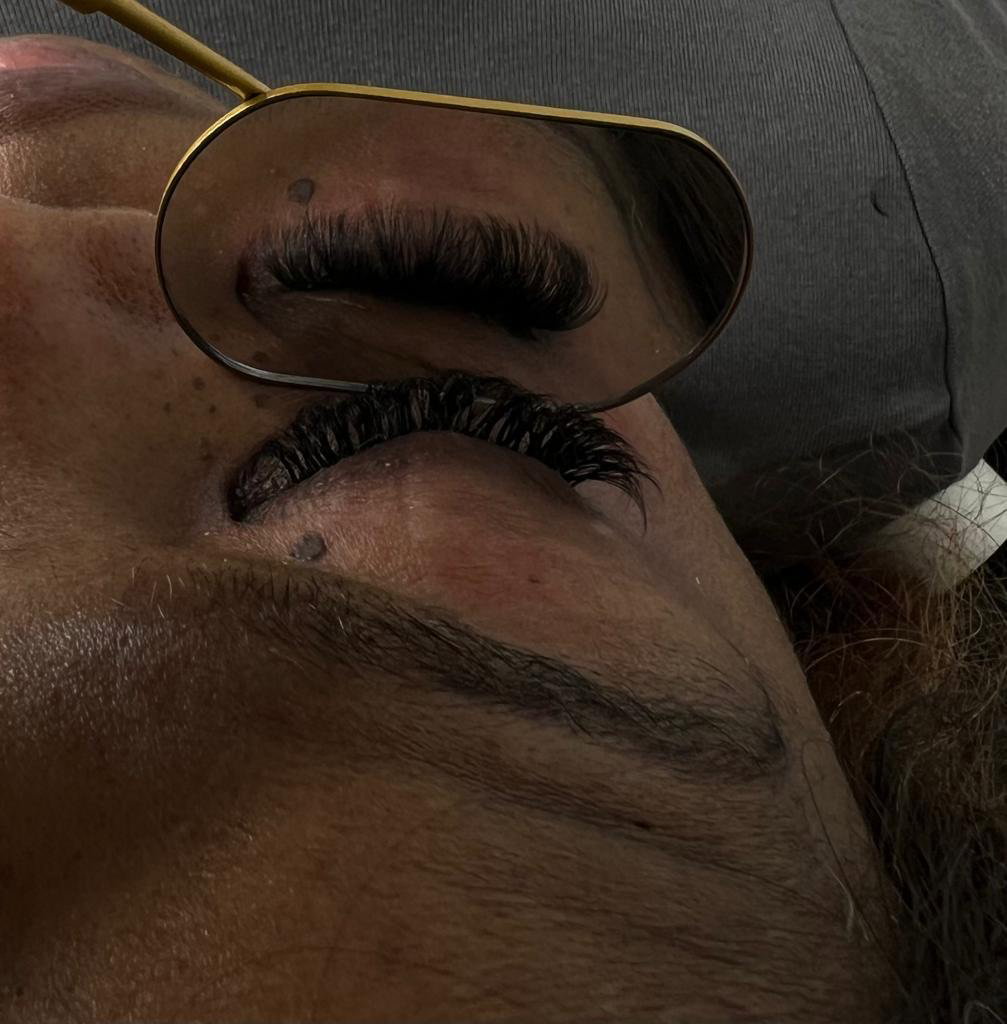 eyelashes_dje